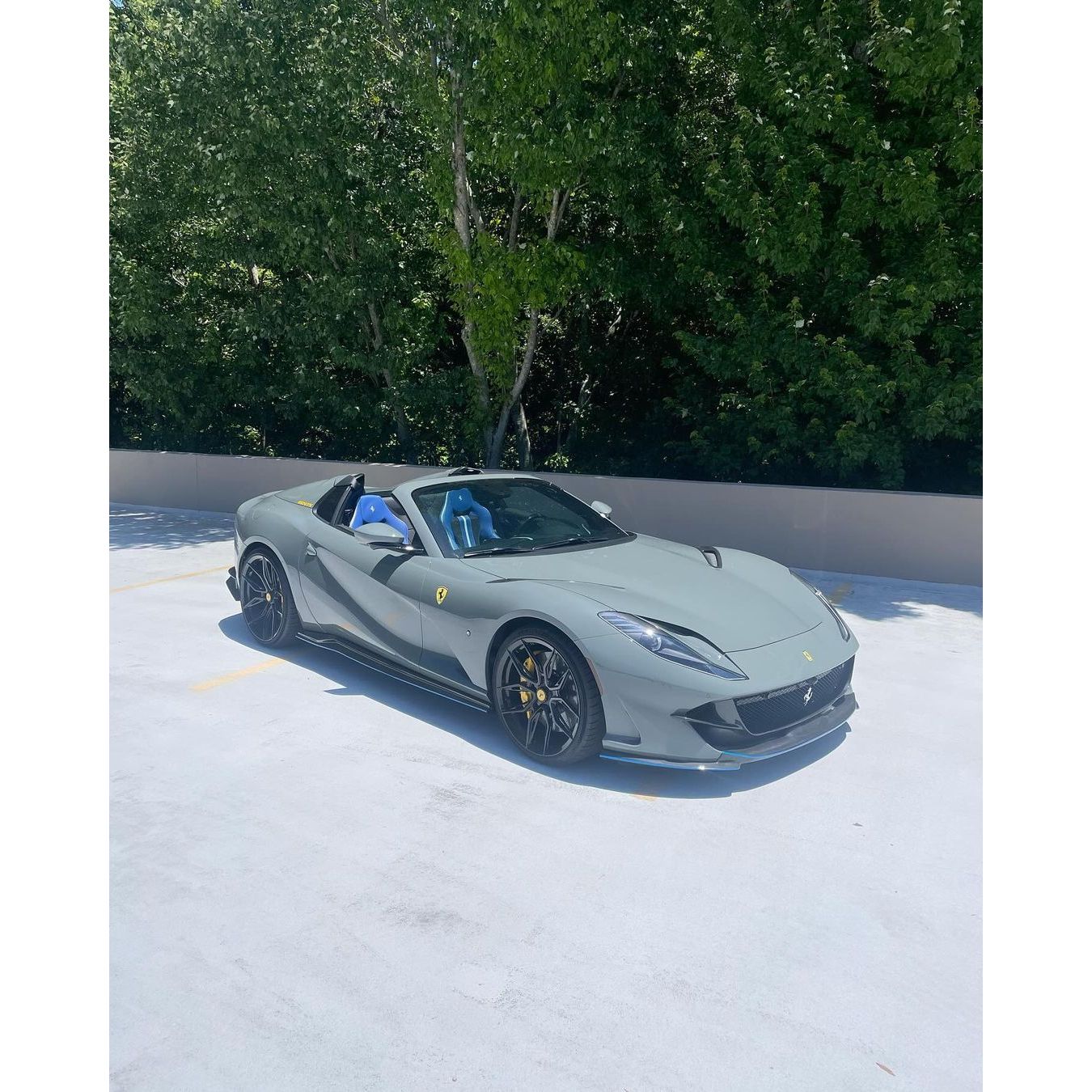 Ferrari 812 | Phoenyx Design Carbon Fiber Front Attachment