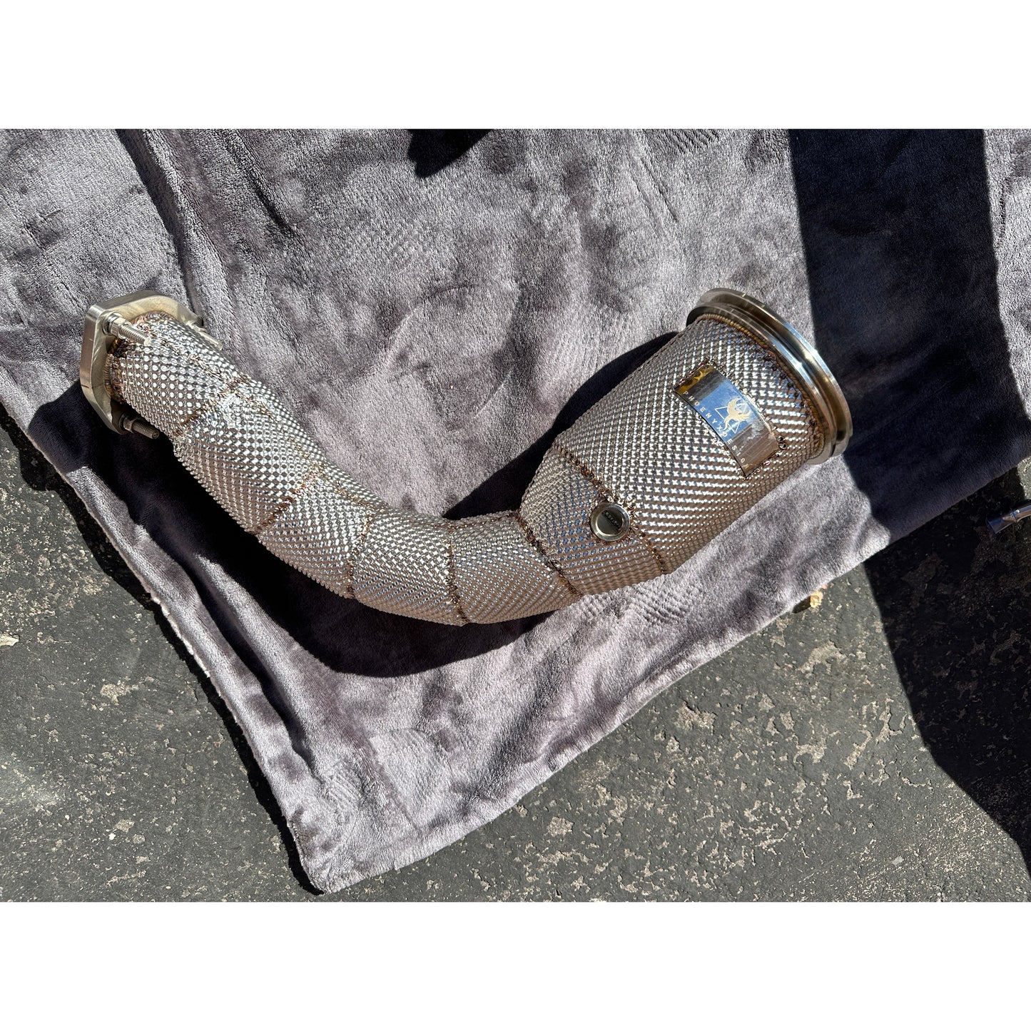 Lamborghini Urus | Phoenyx Design Downpipes