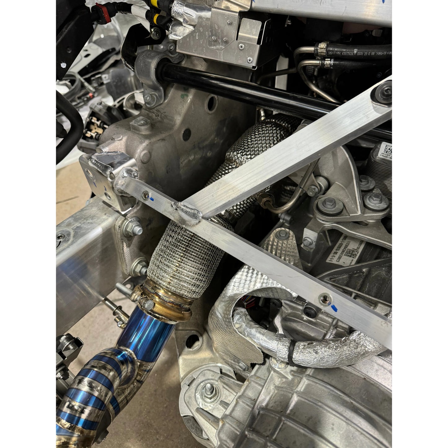 Maserati MC20 | Phoenyx Design Titanium Exhaust System