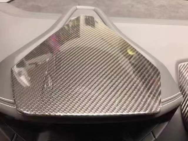 Lamborghini Huracan | Phoenyx Design Carbon Fiber Instrument Cluster Cover