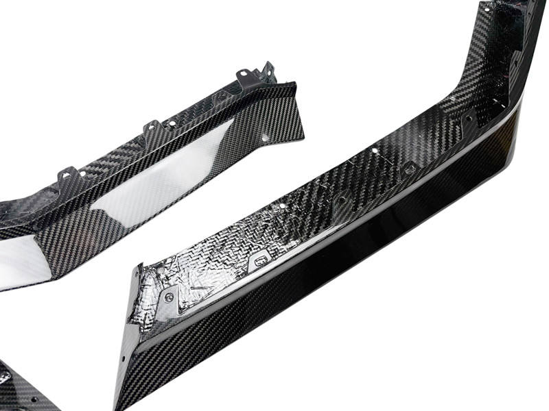 Corvette C8 Z06 | Phoenyx Design Carbon Fiber Front Lip
