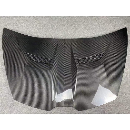 Lamborghini Huracan | Phoenyx Design Carbon Fiber Front Hood