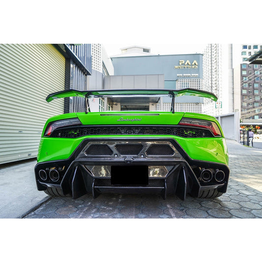 Lamborghini Huracan | Phoenyx Design Carbon Fiber Rear Bumper