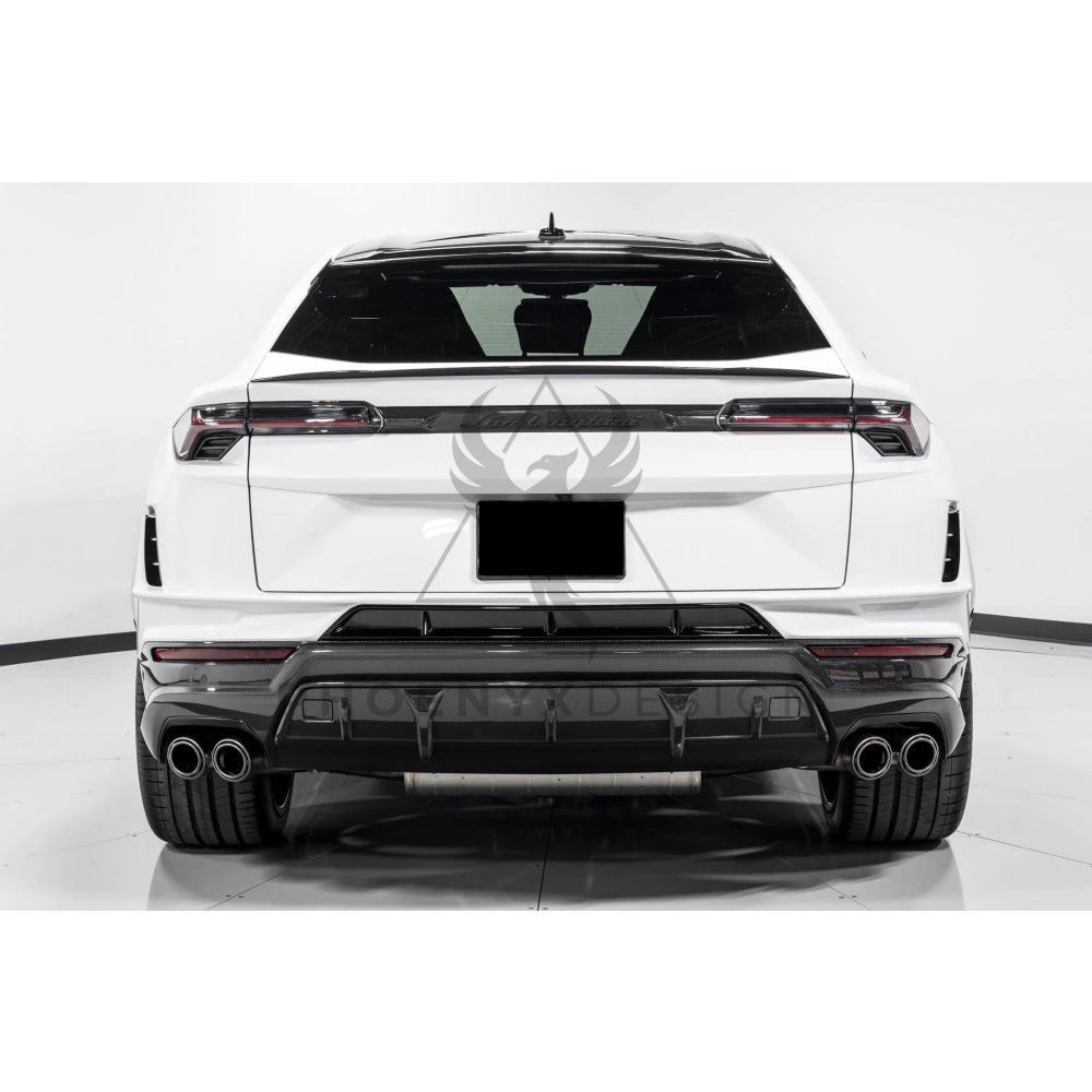 Lamborghini Urus | Phoenyx Design Carbon Fiber Performante Style Body Kit