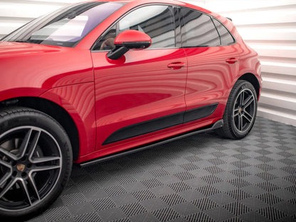 Porsche Macan | Phoenyx Design Carbon Fiber Side Skirts