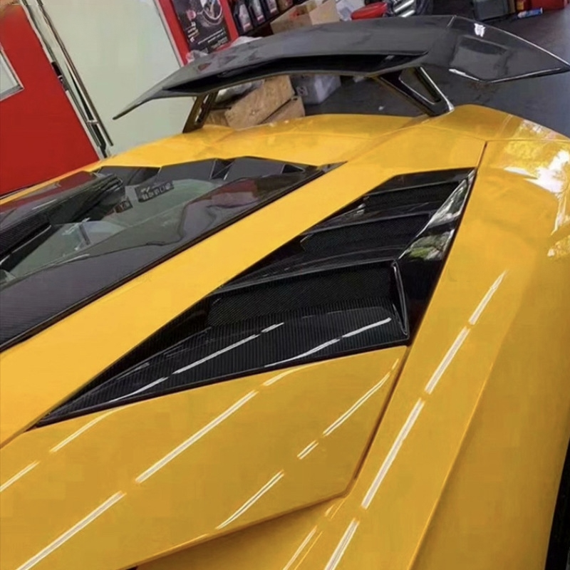 Lamborghini Aventador | Phoenyx Design Carbon Fiber Rear Vents