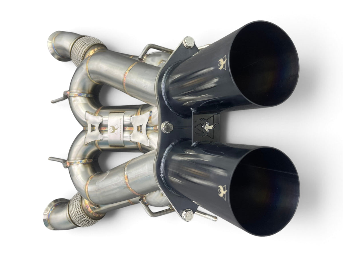 McLaren 750S | Phoenyx Design F1 Style Exhaust System