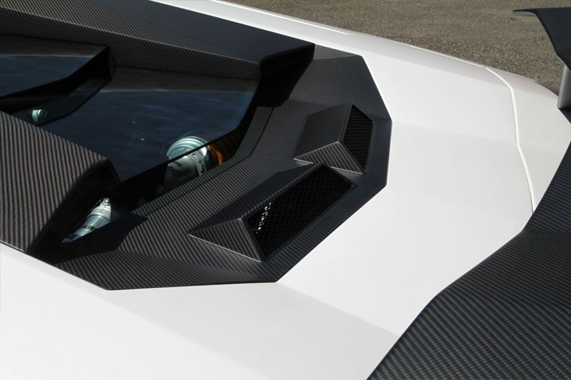 Lamborghini Aventador LP700 | Phoenyx Design Carbon Fiber Rear Engine Cover