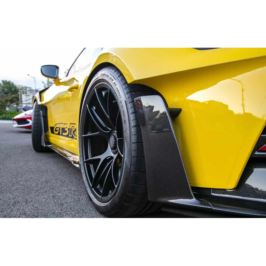 Porsche 992 GT3RS | Phoenyx Design Carbon Fiber Rear Diffuser with Upr