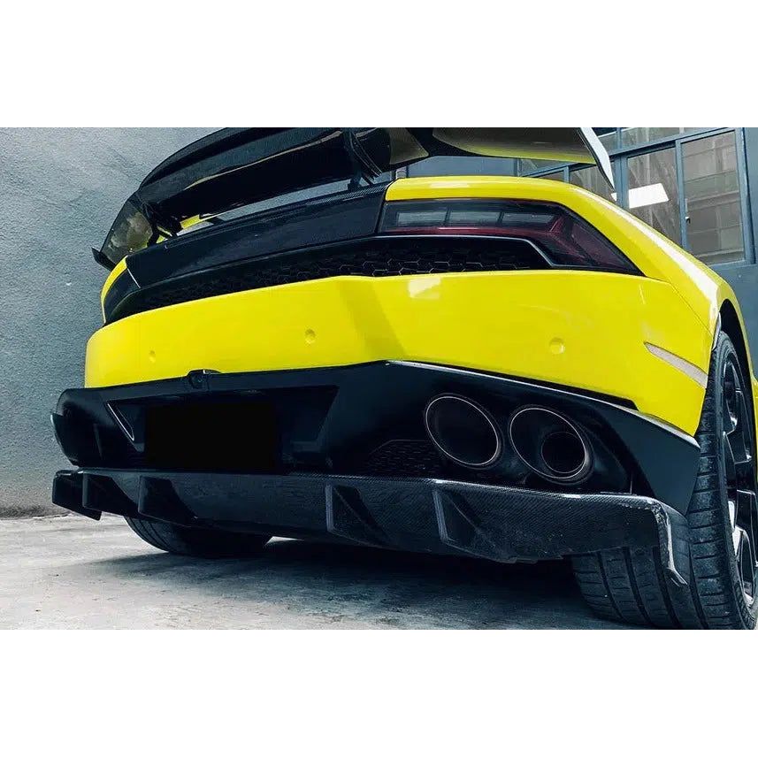 Lamborghini Huracan | Phoenyx Design Carbon Fiber Rear Diffuser