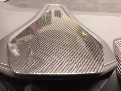 Lamborghini Huracan | Phoenyx Design Carbon Fiber Instrument Cluster Cover