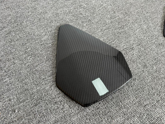 Lamborghini Huracan | Phoenyx Design Carbon Fiber Instrument Cluster Cover