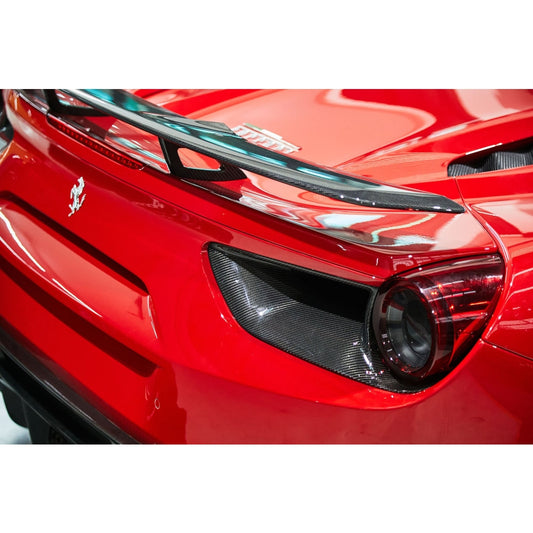 Ferrari 488 | Phoenyx Design Carbon Fiber Taillight Vent Covers Side