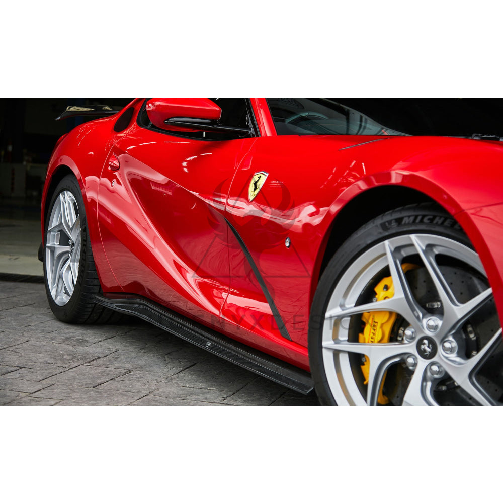 Ferrari 812 | Phoenyx Design Carbon Fiber Front Fender Air Outlet Inserts