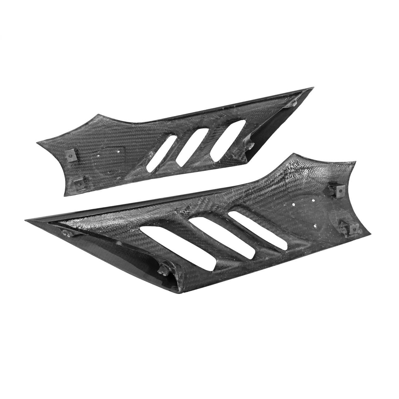 Ferrari F12 | Phoenyx Design Carbon Fiber Fender Vents