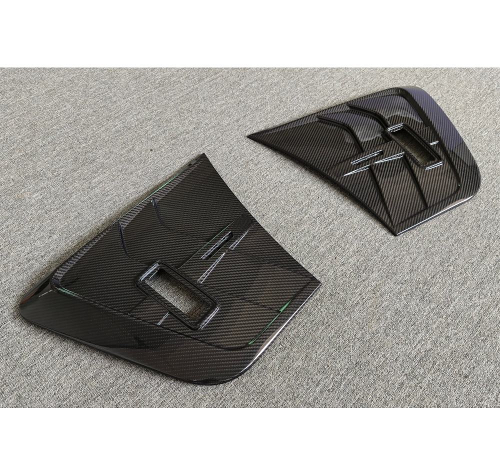 Rolls-Royce Spectre | Phoenyx Design Carbon Fiber Side Fender Vent Trim