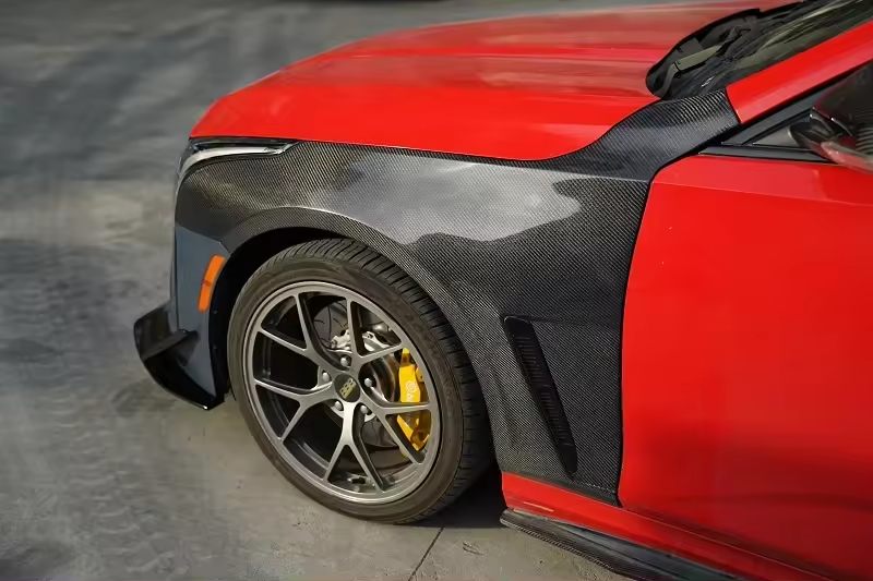 Cadillac CT4 | Phoenyx Design Carbon Fiber Front Fenders