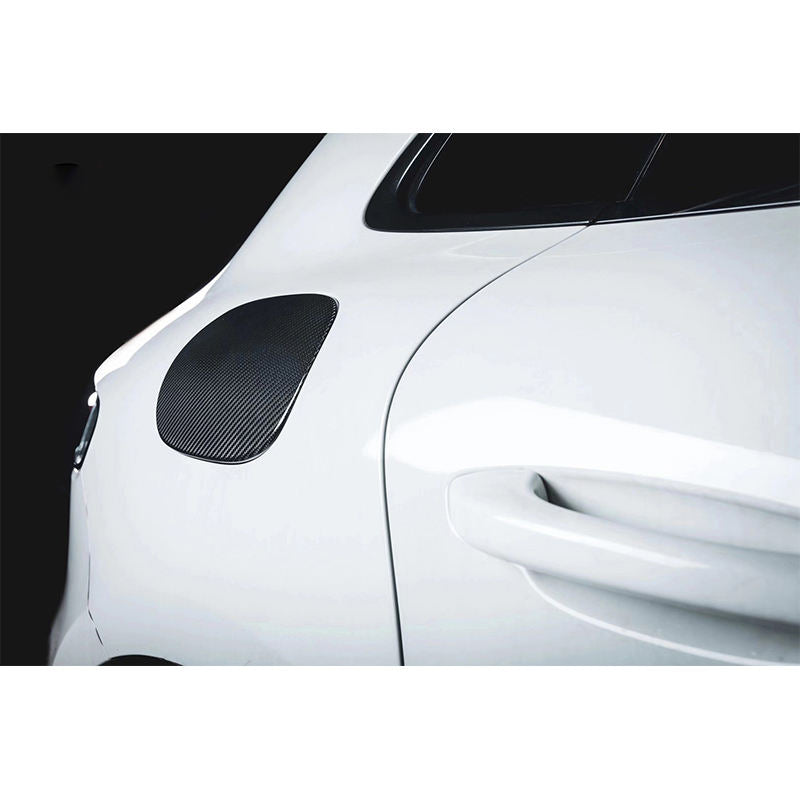 Porsche Macan | Phoenyx Design Carbon Fiber Fuel Tank Cover