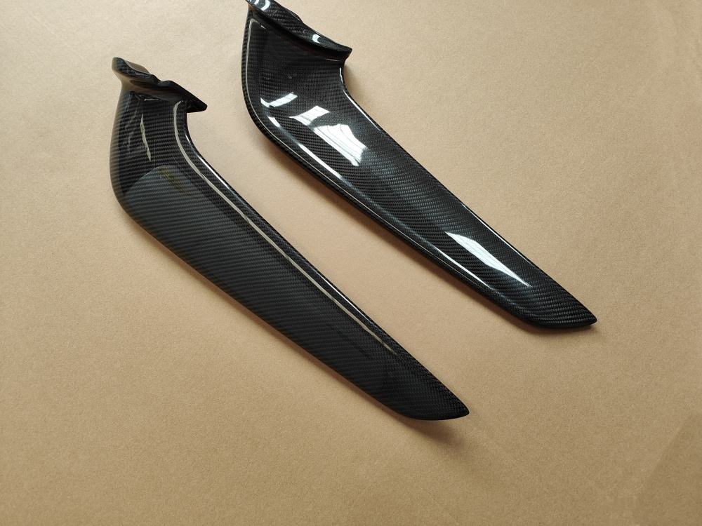 Ferrari 458 | Phoenyx Design Carbon Fiber Front Bumper Trim