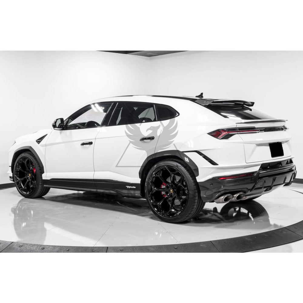 Lamborghini Urus | Phoenyx Design Carbon Fiber Performante Style Body Kit