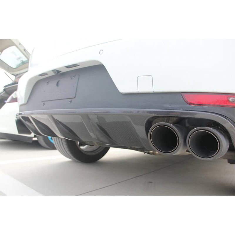 Porsche Macan | Phoenyx Design Carbon Fiber Rear Diffuser