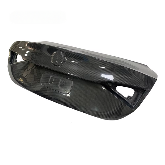 Alfa Romeo Giulia  | Phoenyx Design Carbon Fiber Trunk