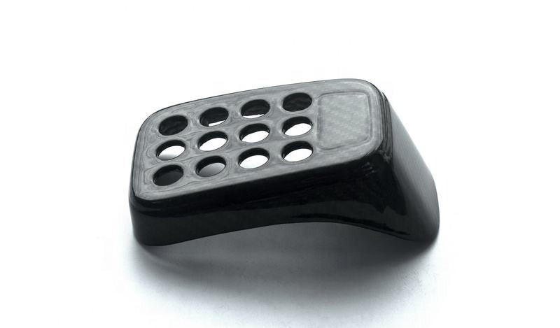 Ferrari F12 Berlinetta | Phoenyx Design Carbon Fiber Rear Fog Light Cover
