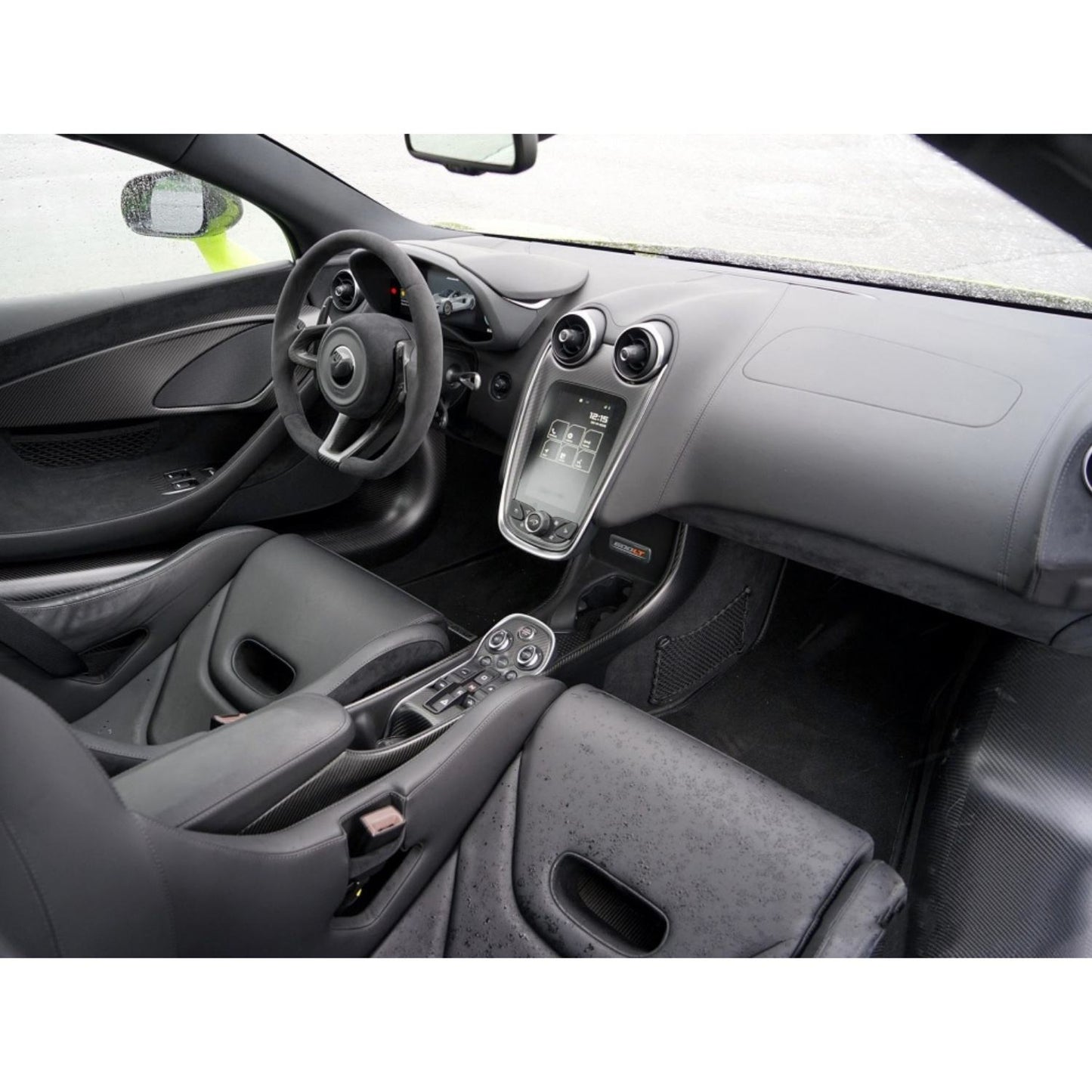 McLaren 570S | Phoenyx Design Carbon Fiber Steering Wheel Cover Trim
