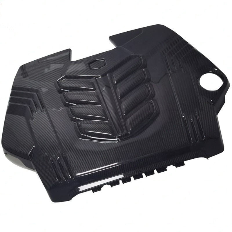 Lamborghini Urus | Phoenyx Design Carbon Fiber Engine Cover
