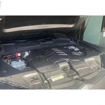 Lamborghini Urus | Phoenyx Design Carbon Fiber Engine Cover