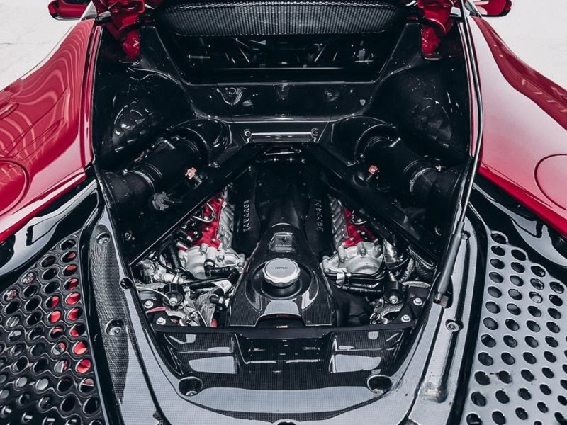 Ferrari SF90 | Phoenyx Design Carbon Fiber Engine Bay Kit